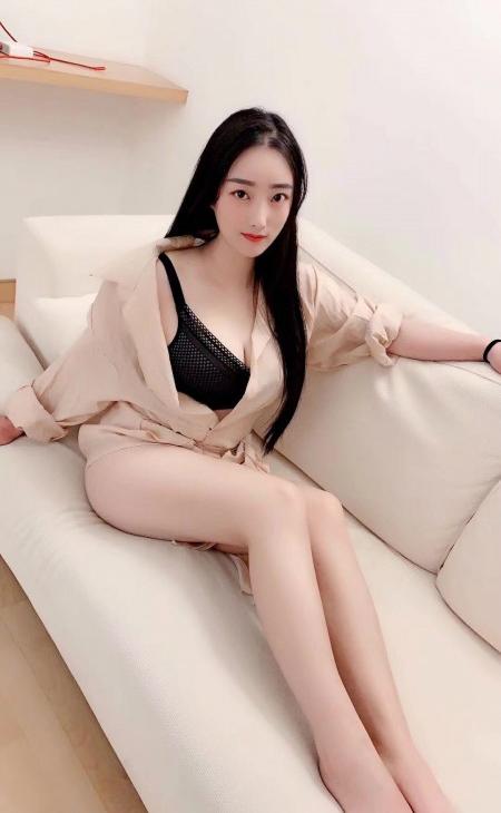 丰满美丽的小红