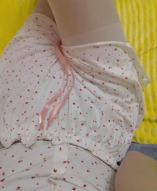 一个有m属性的小姐