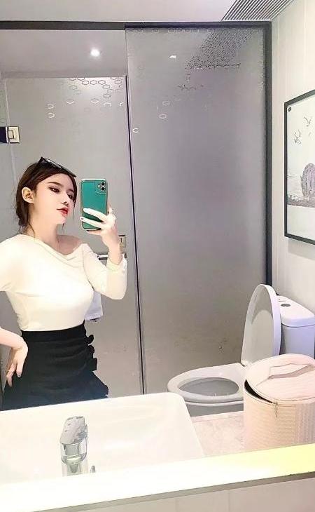 东莞高埗巨乳兼职瑶瑶