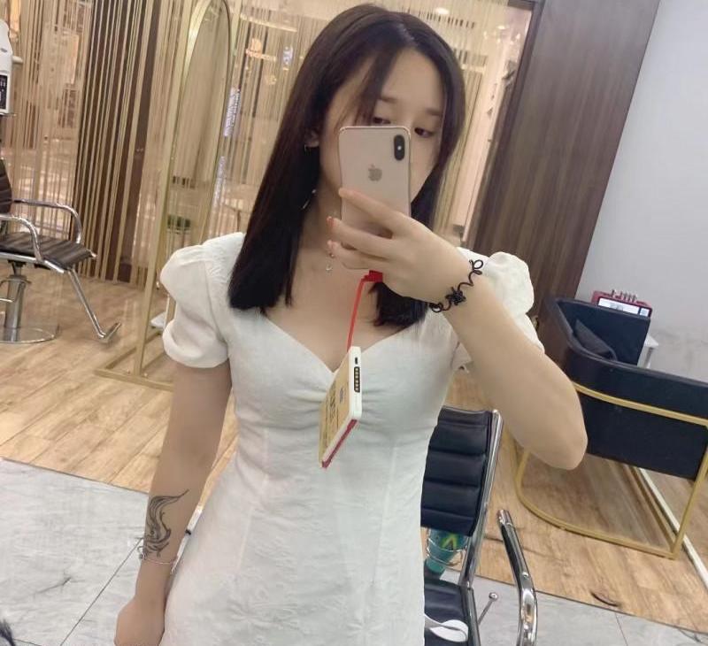 闵行乐乐妹子