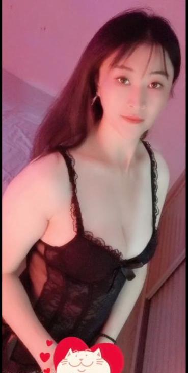 虎泉身材很好的骚妇