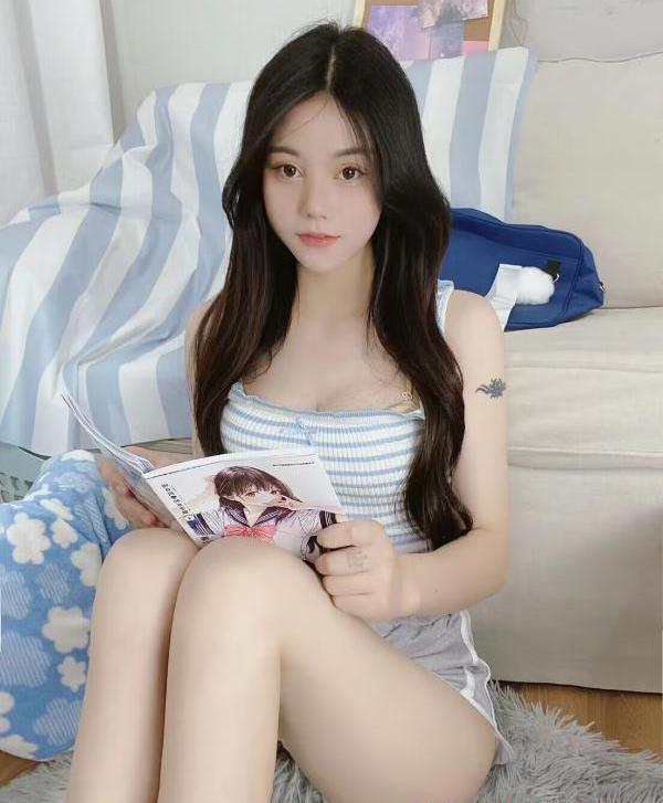 可纯可御长腿妹妹