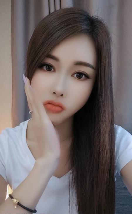 流亭机场附近小姐姐