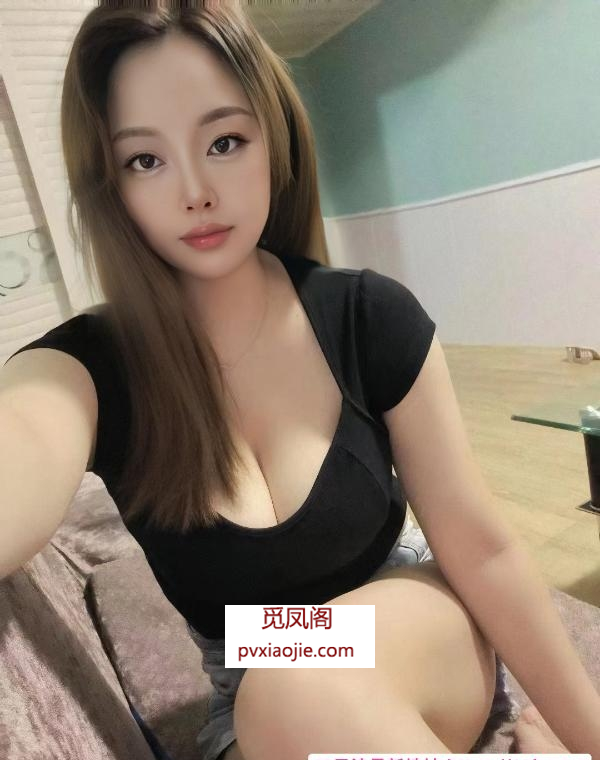 童颜巨乳小丽