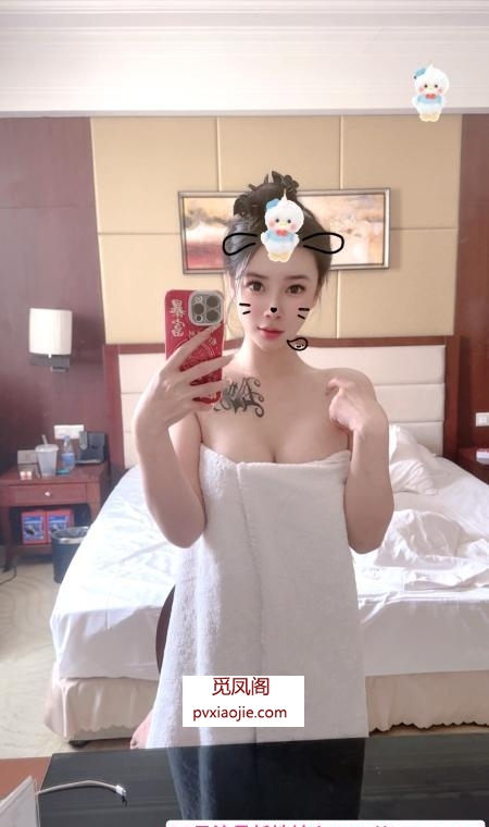 惠城舌吻反差尤物