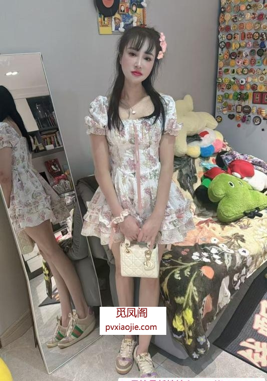 邻家好态度小少妇