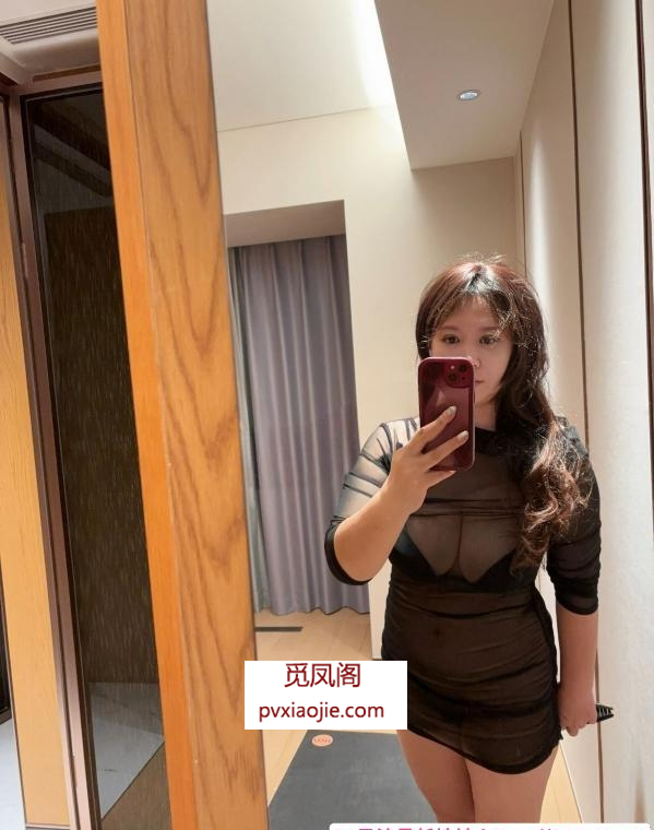 津南微胖水多熟妇