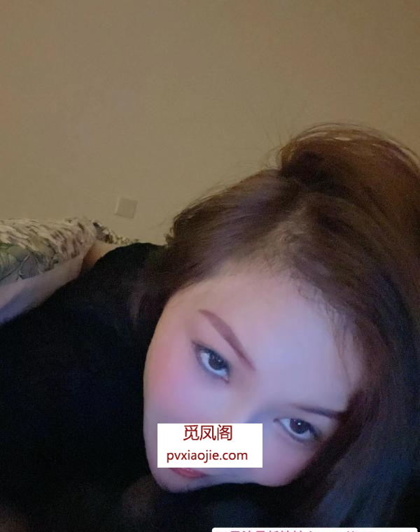 迈皋桥大胸小姐姐