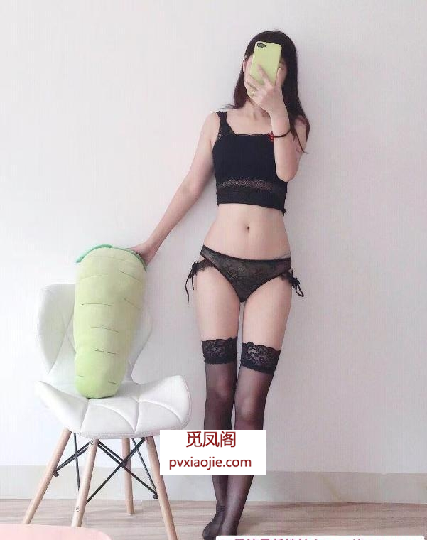 后入长腿黑丝少妇