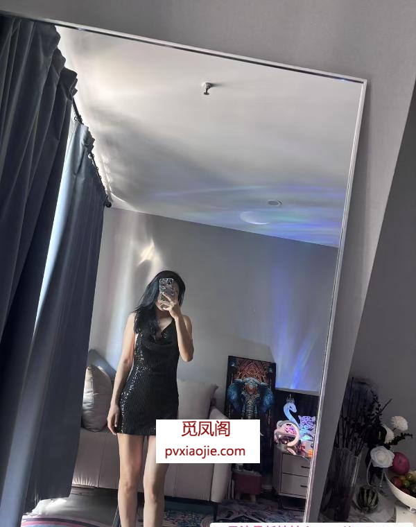 颜值嫩模小姐姐