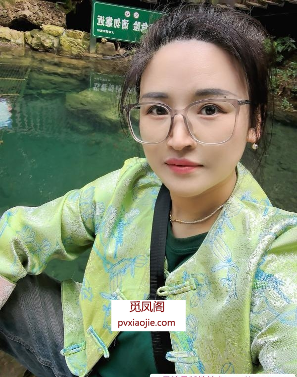 钟楼服务系御姐