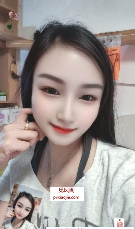 性价比大胸妹子