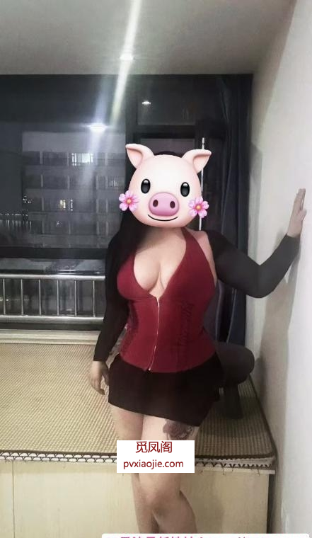 胶南大胸小姐姐