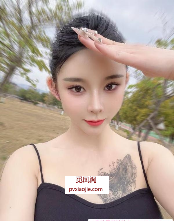 江汉女友系大长腿