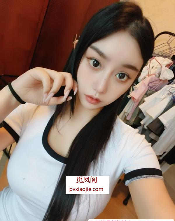 南开奥城大胸恋人妹妹