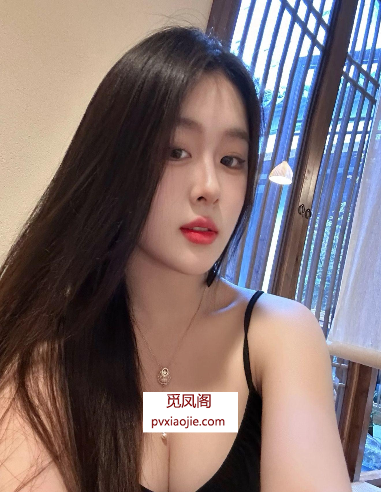 巨乳白虎嫩模活好水多有楼可外出