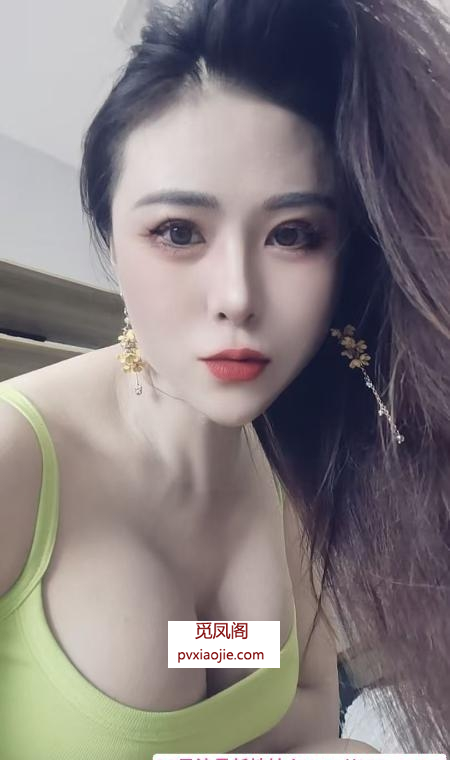 包河大熊翘臀美女