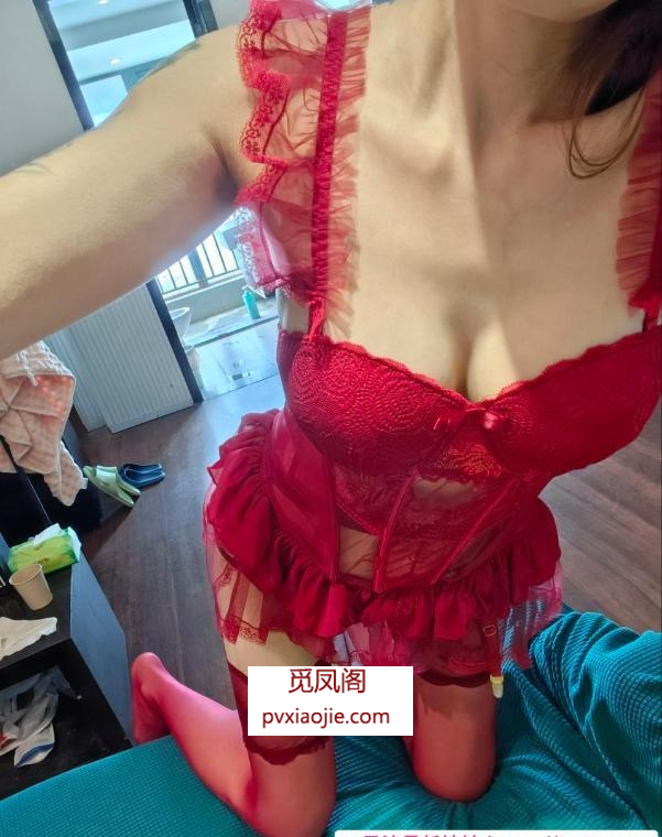 成都三街服务型少妇