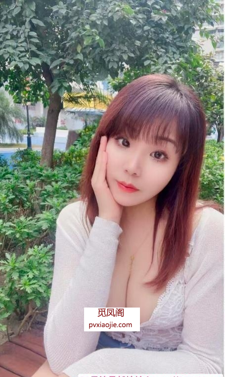 青羊大胸美女晴晴