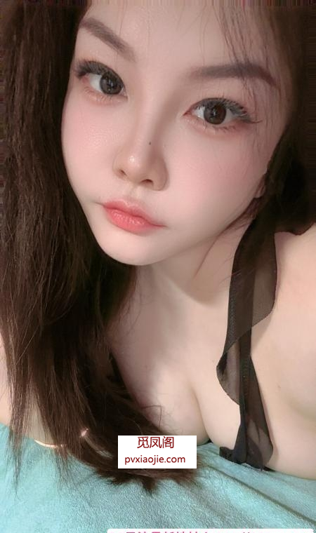 南门性感大胸妹子