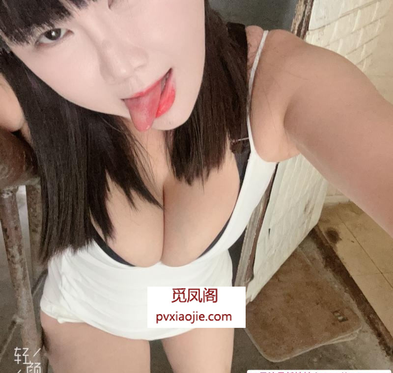 体验夫子庙少妇小湿妹