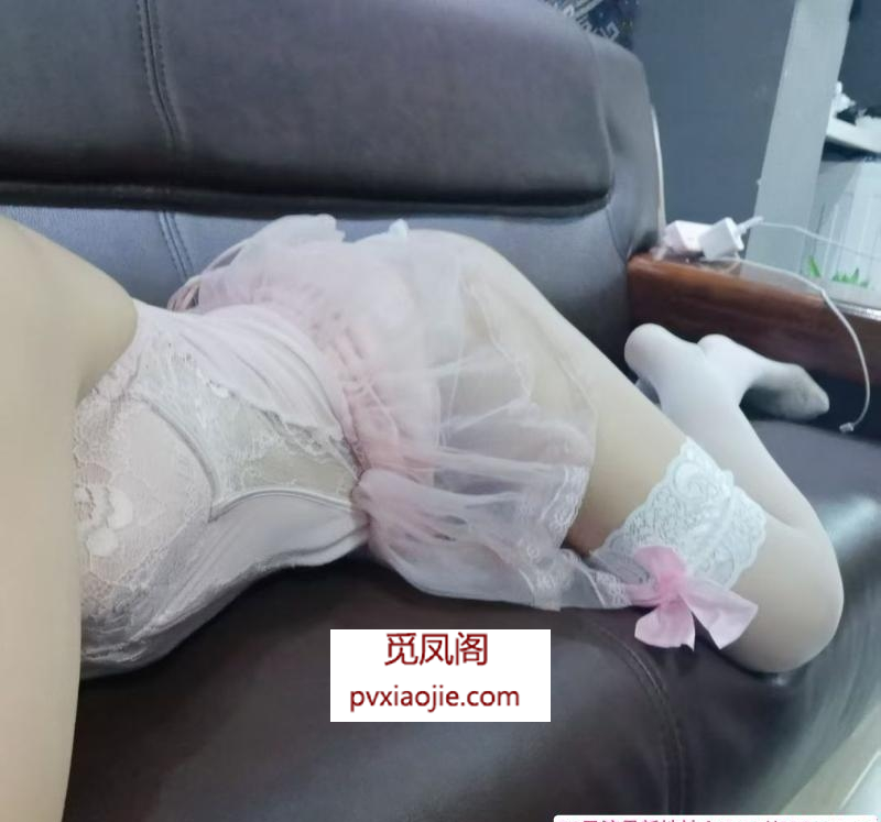 一米五娇小贝宁