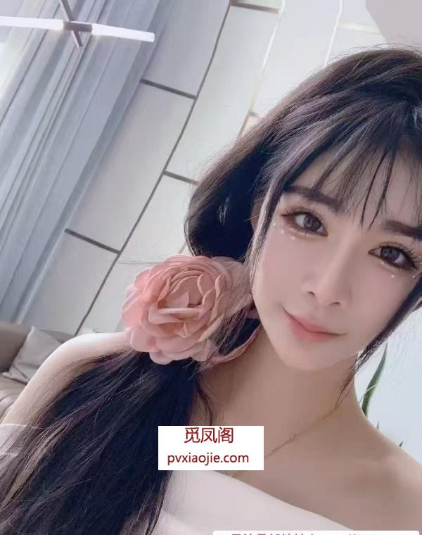 汉口美女蓝齐儿姐妹花