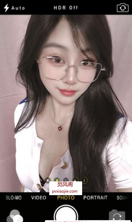 蜀山服务系小月老师