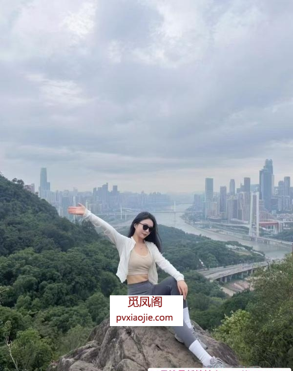 南山健身女孩媚儿