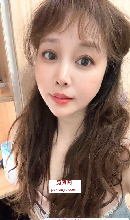 性价比大胸少妇