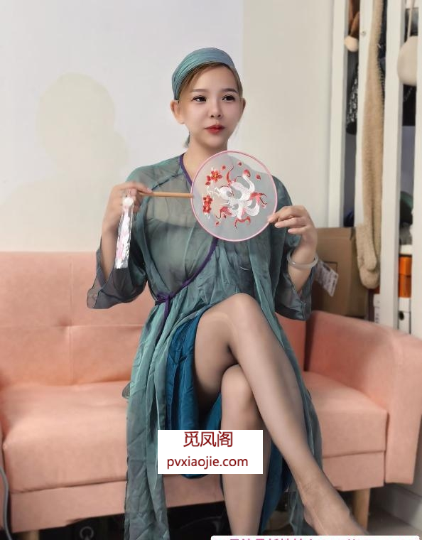 南城黑丝骚妇萱萱