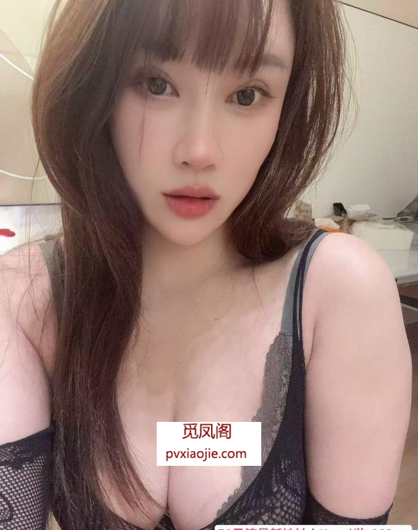 体验大胸大长腿