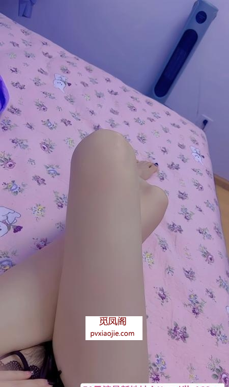 三刷骚妹子小爱茜