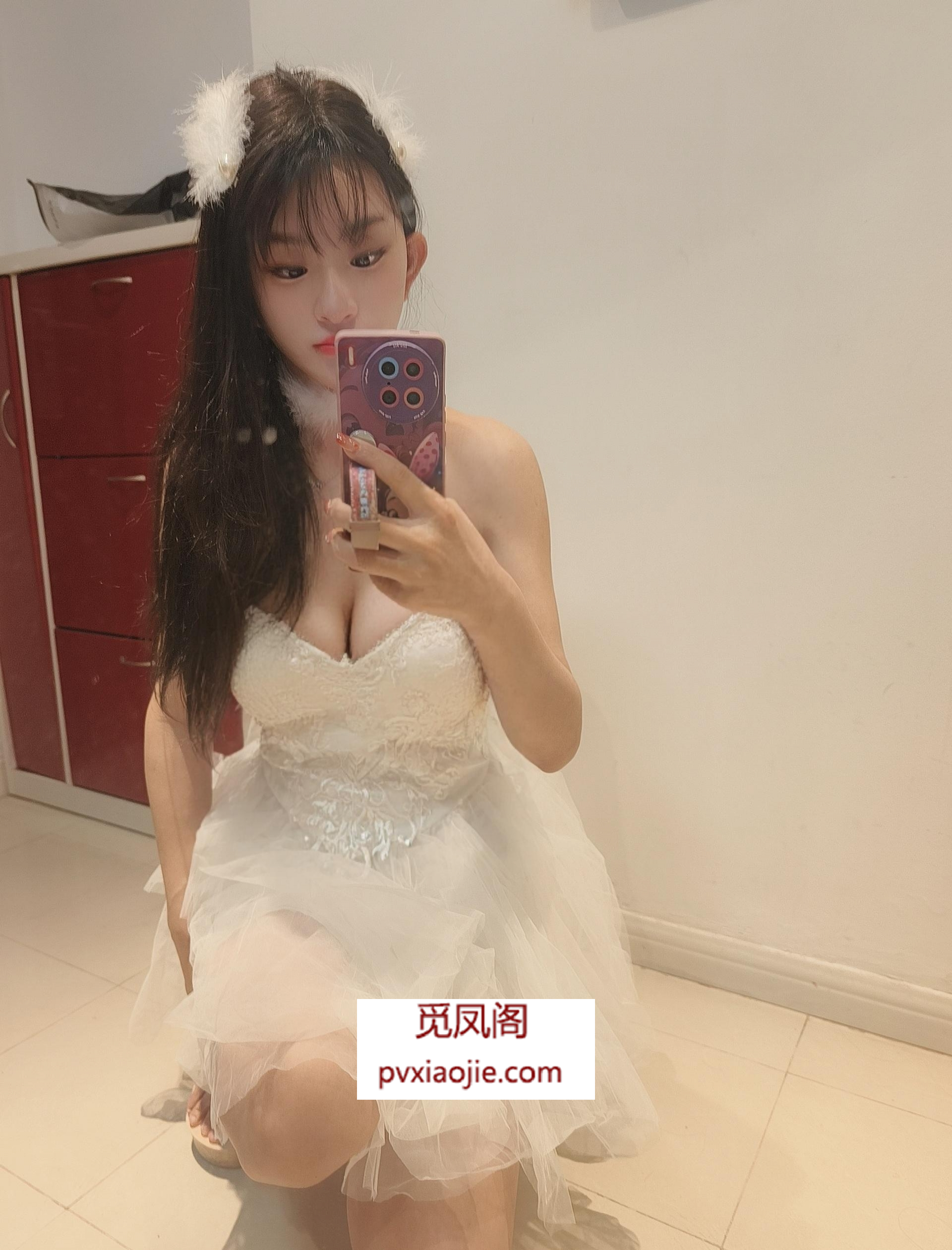 米娅小姐姐