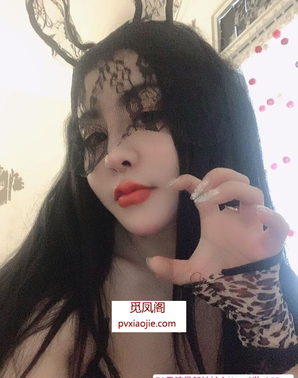 性感尤物卡卡