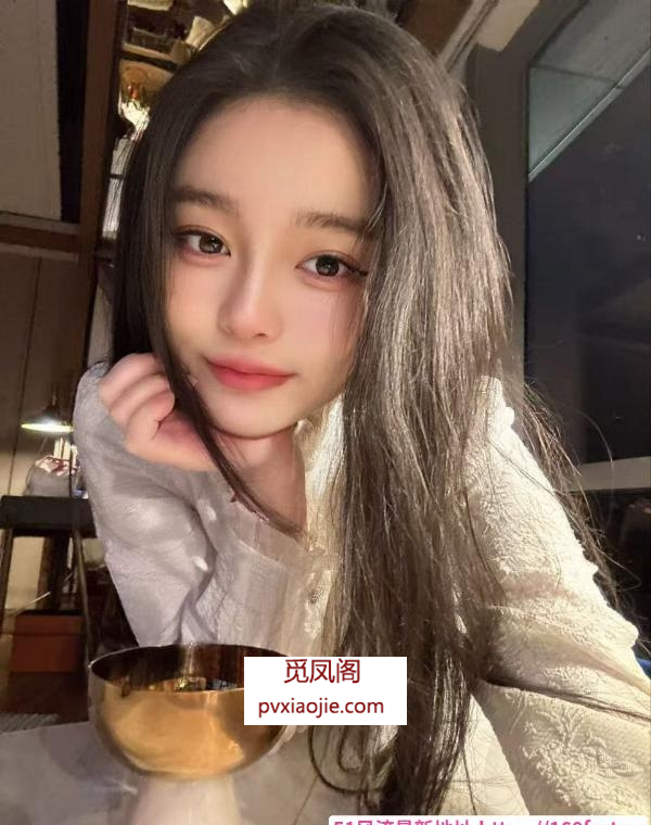 清纯女友颜值悠悠