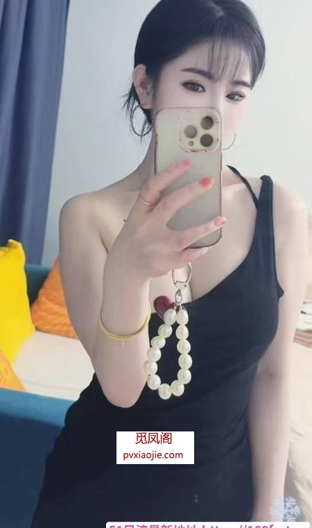 新发现的全能型骚御姐