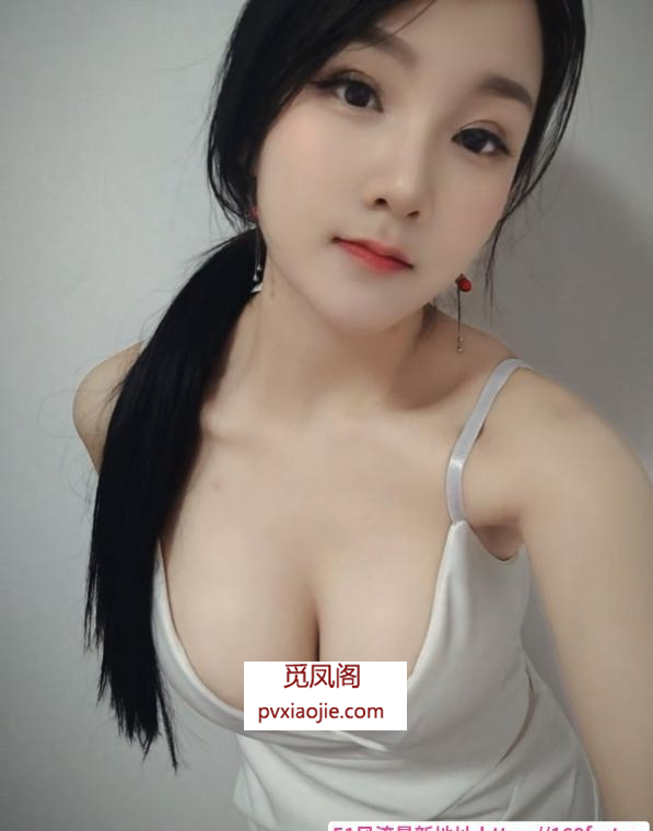 大奶子柒柒