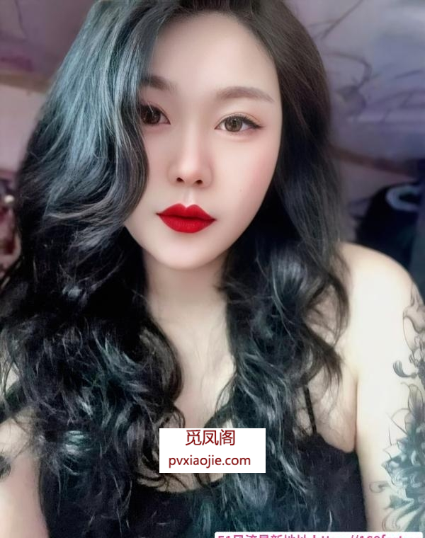 巨乳红唇性感贝贝