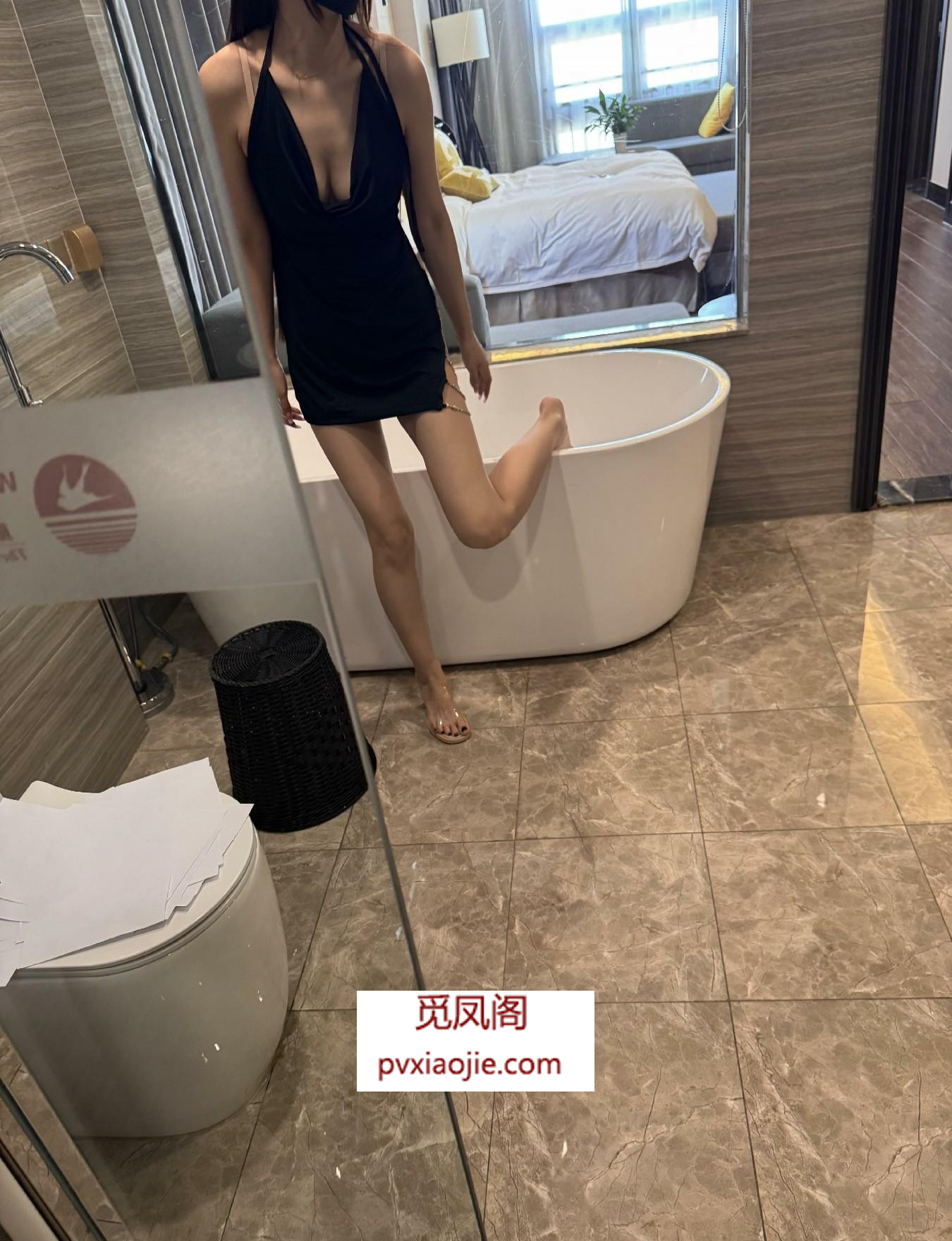 苗条模特莹莹老师