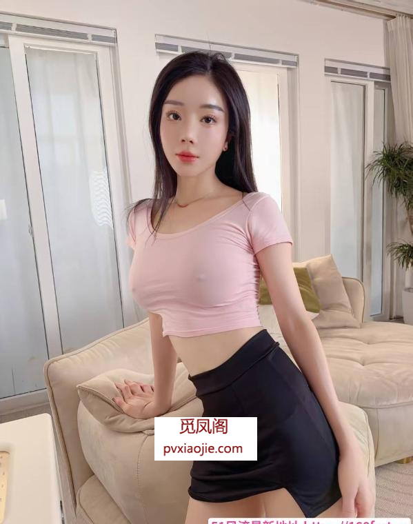 上梅林大胸翘臀妹子