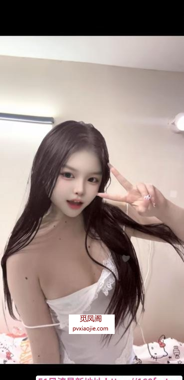 性感翘臀榨汁机