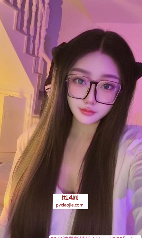 蜀山美臀萱妹子