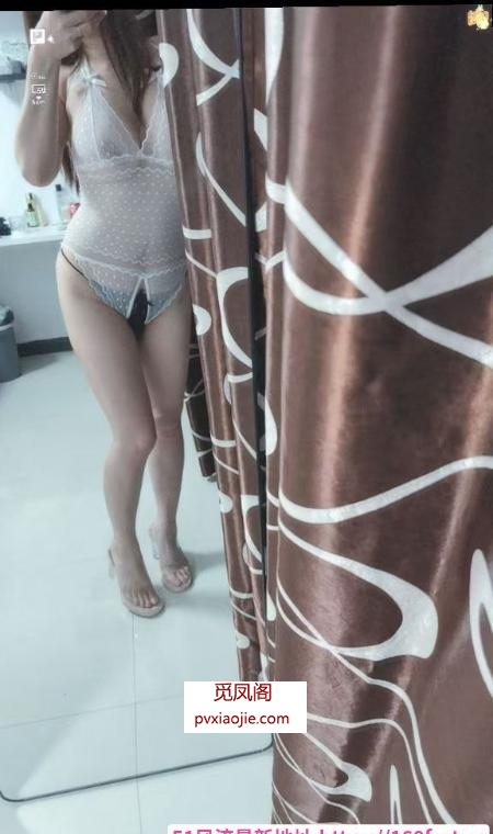 大胸轻熟女婷婷