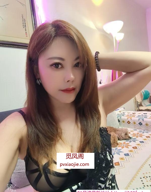 口技绝活大胸少妇