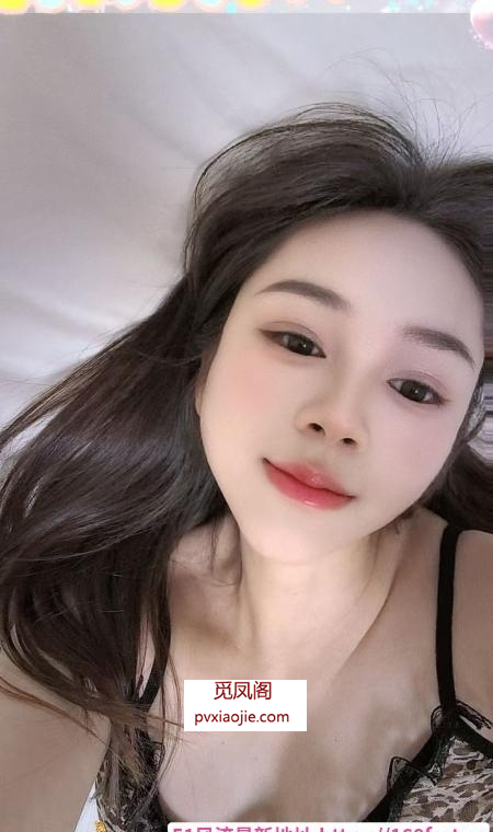 身材苗条小娘子