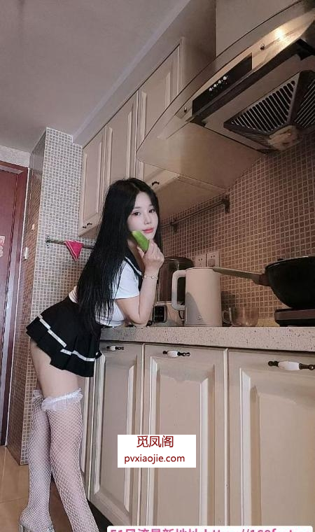 南站白嫩妹妹