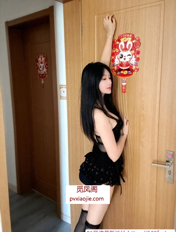 丰满超巨臀小果冻