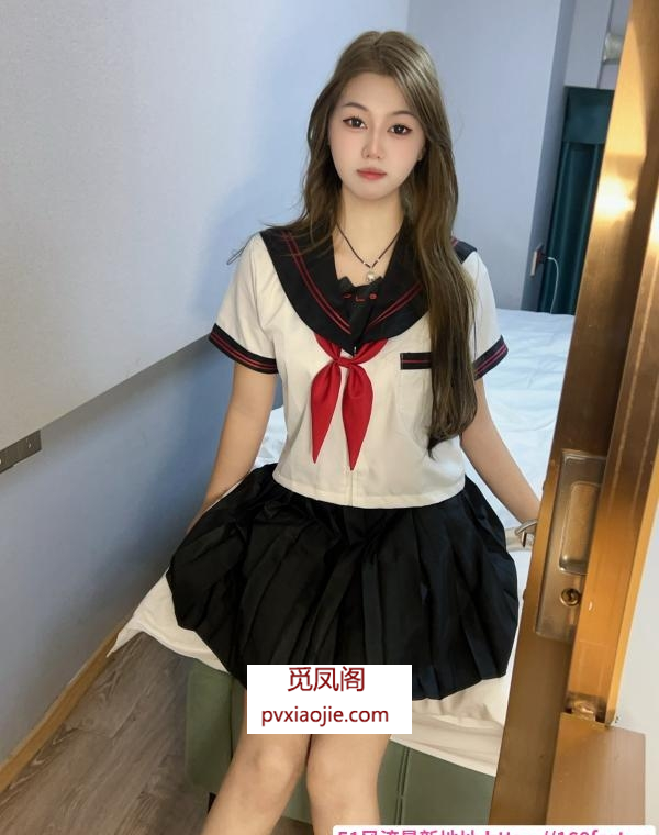 反差女友骚货萌萌