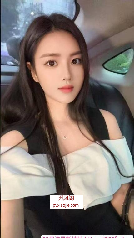 瑜伽系诗曼